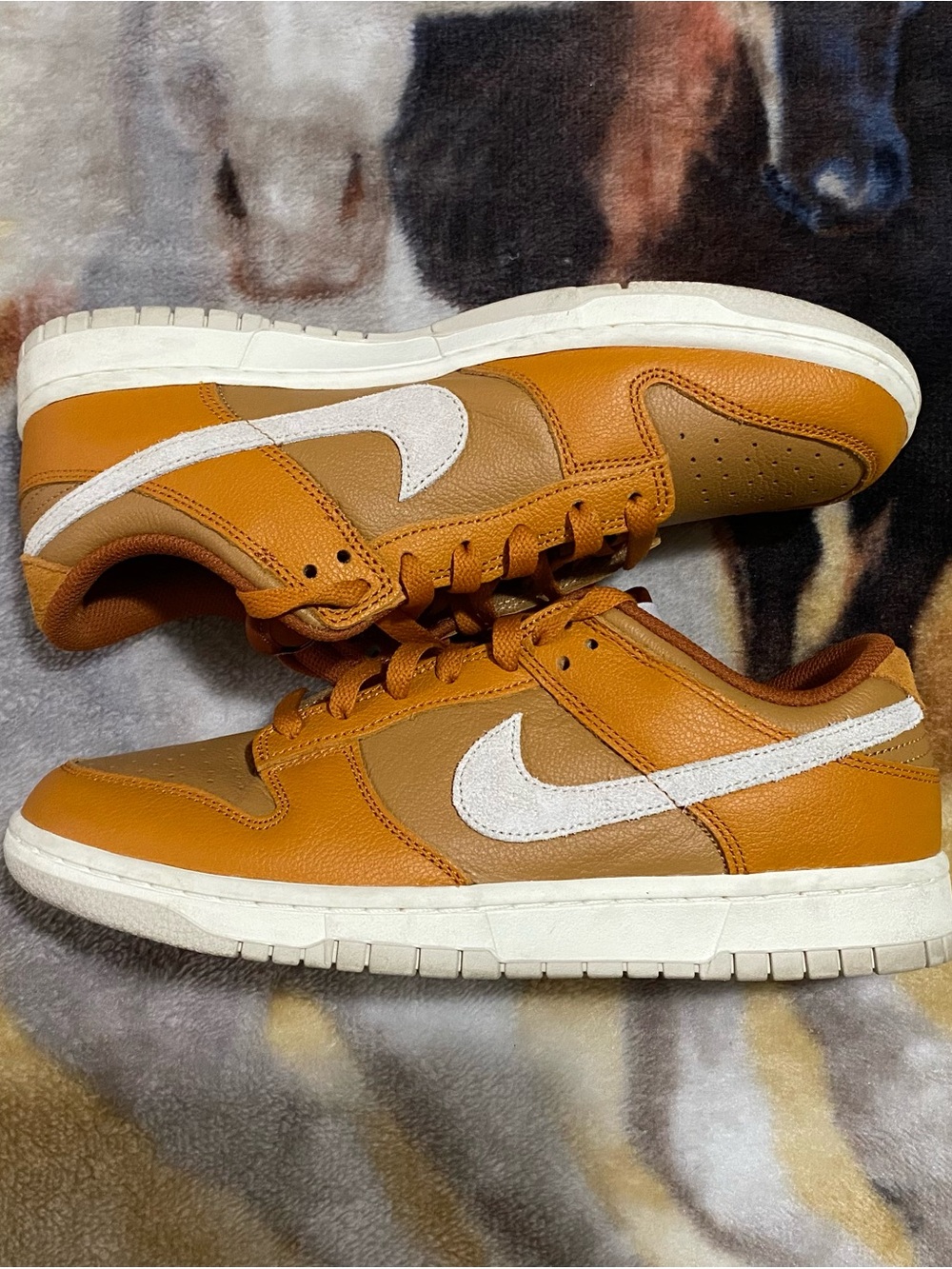 Mens Nike dunk monarch size 9 US